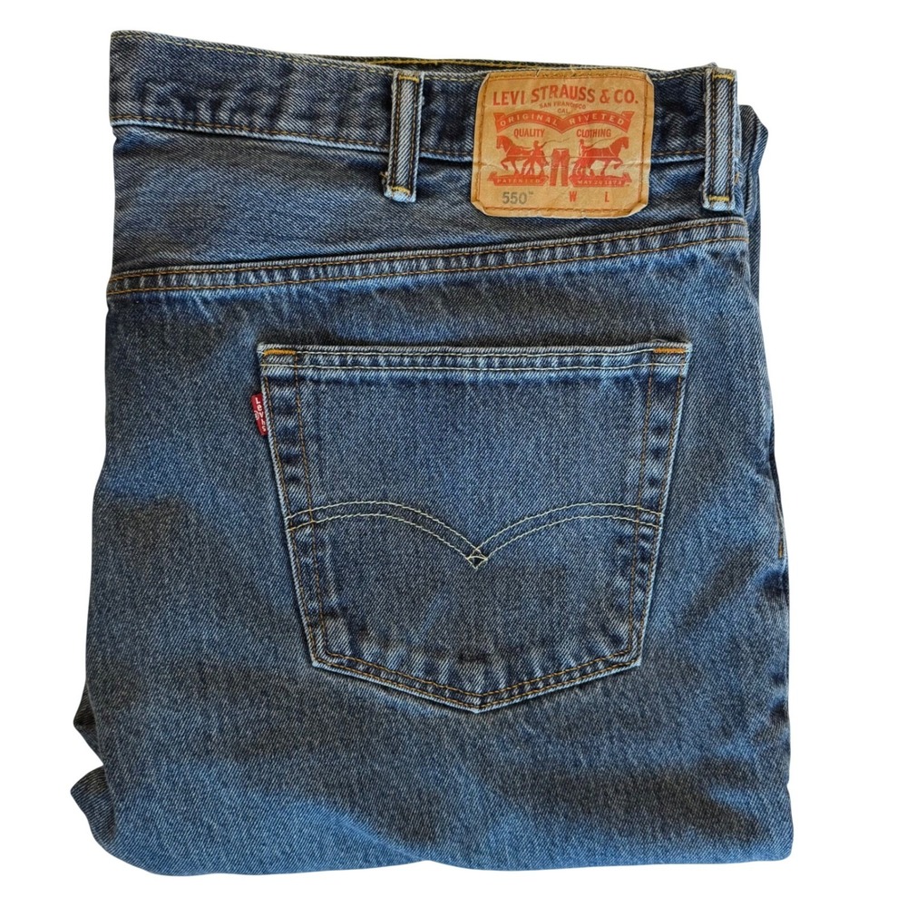 Levi Strauss 550 Relaxed Fit Jeans Men 45x32 Blue Denim Medium Wash Straight Leg